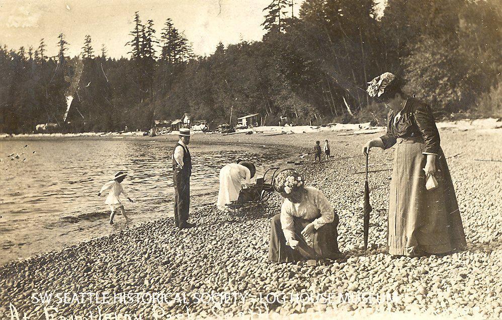 Fauntleroy Beach scene, c. 1910 SWSHS #2010.3.1